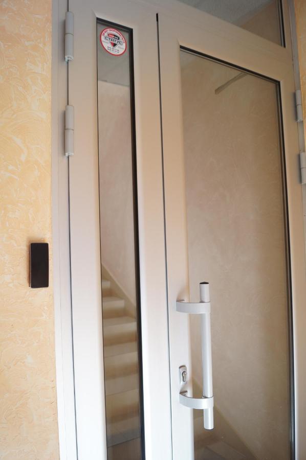 Motel Rosinka Ukrainka Zewnętrze zdjęcie