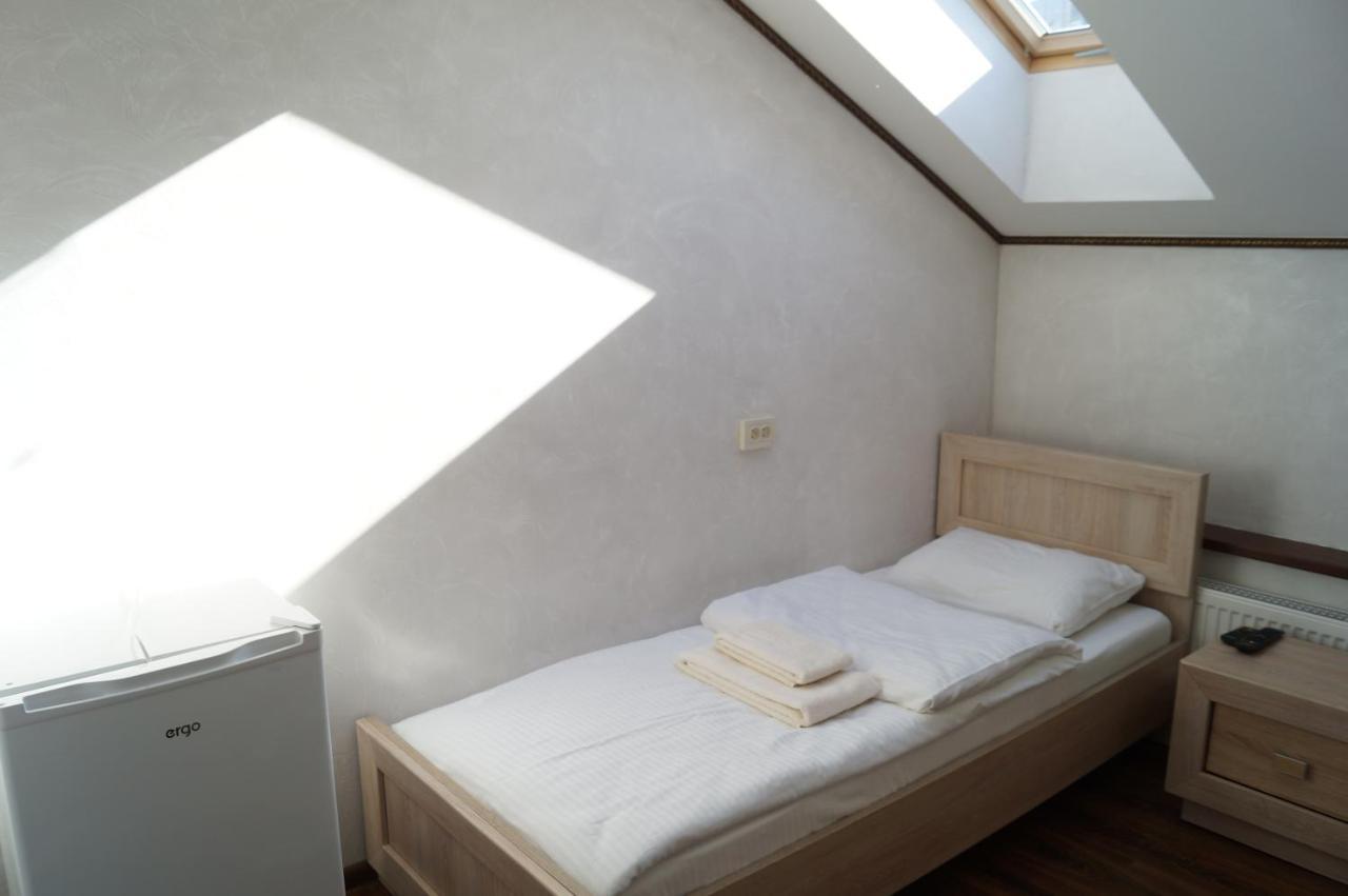 Motel Rosinka Ukrainka Zewnętrze zdjęcie