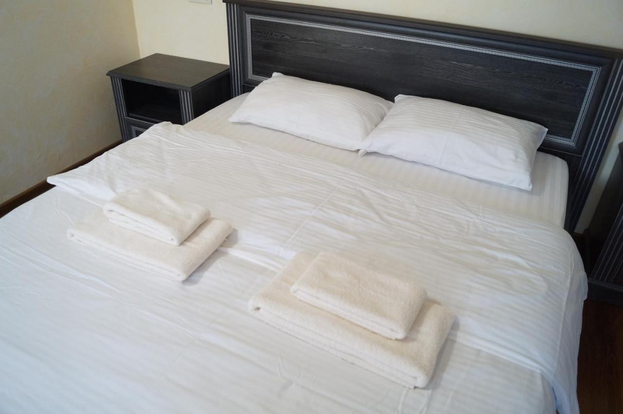 Motel Rosinka Ukrainka Zewnętrze zdjęcie
