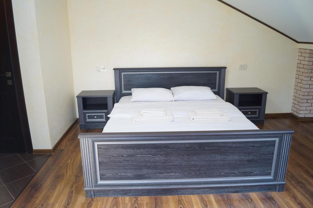 Motel Rosinka Ukrainka Zewnętrze zdjęcie